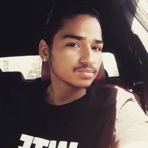 Meet your Posher, Ernesto